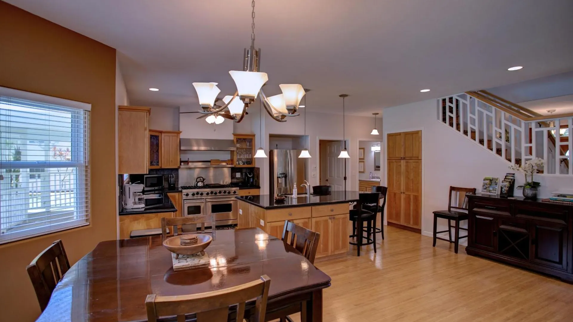 Grand Melemele Home Pepeekeo
