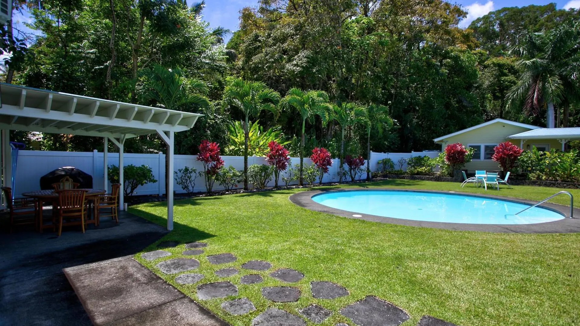 Grand Melemele Home Pepeekeo USA