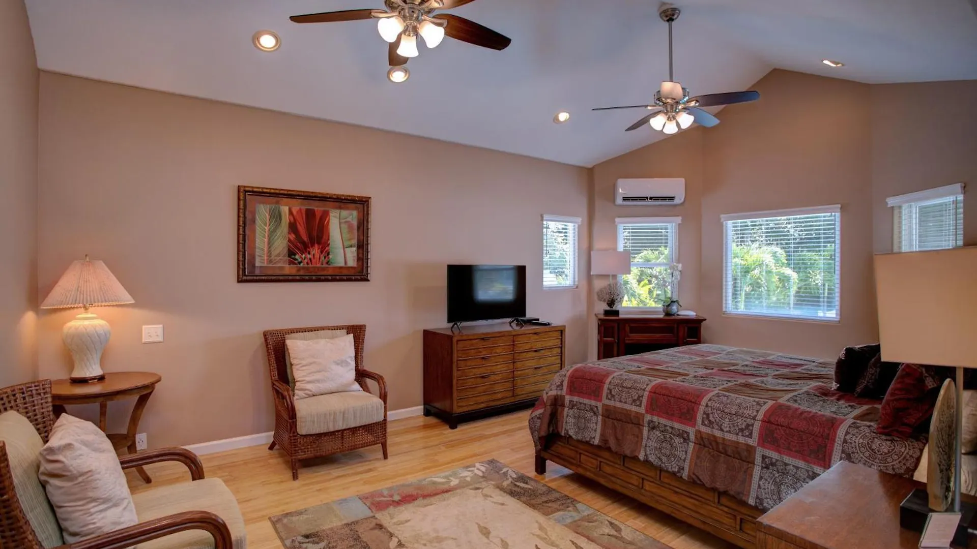 Grand Melemele Home Pepeekeo